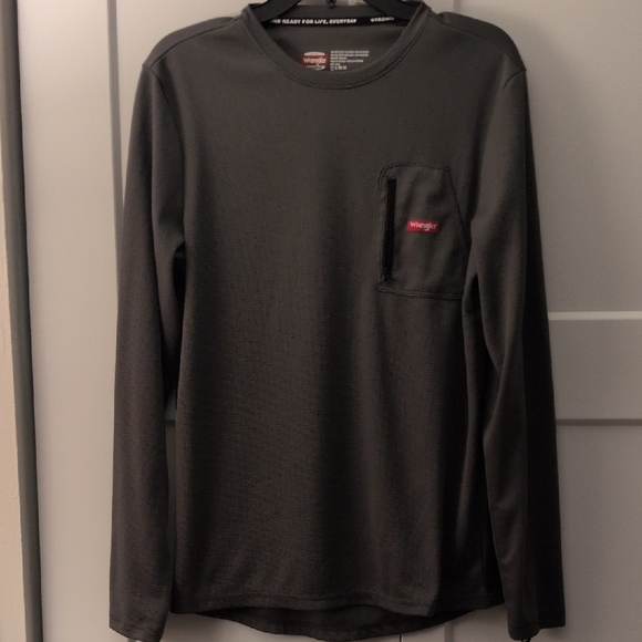 Wrangler Other - Wrangler Long-Sleeve Crew Pocket Shirt -grey